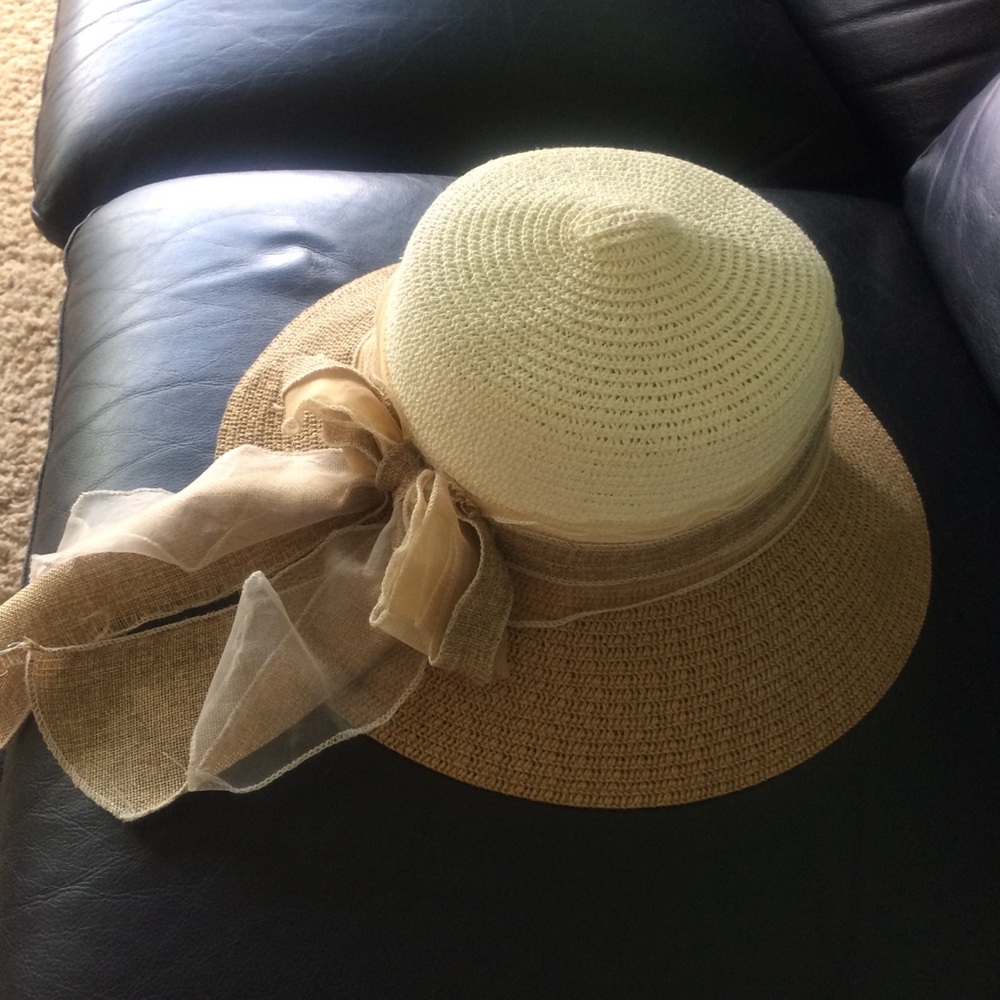 💋FREE With Bundle Hat - Picture 2 of 2